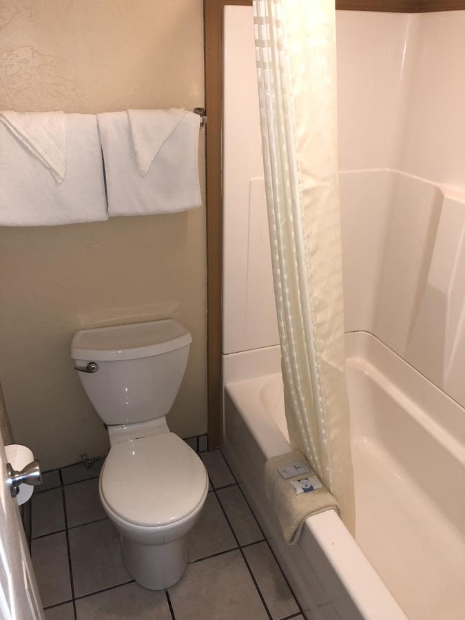 Deluxe Inn Lawton Kültér fotó